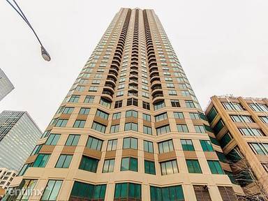 Main picture of 400 N La Salle Dr