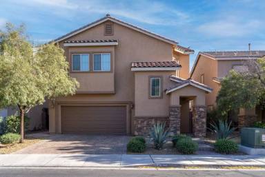 Main picture of 1067 Fish Pond Ave