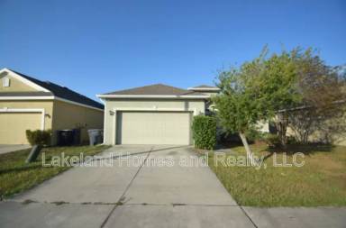 Main picture of 823 Krenson Woods Ln