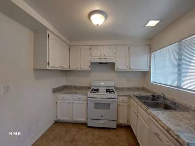 Main picture of 528 Courier Ave