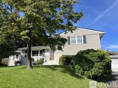 Main picture of 7206 Bayside Ct