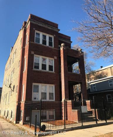 Main picture of 6044 S Champlain Ave