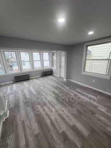 Main picture of 461 Madison St