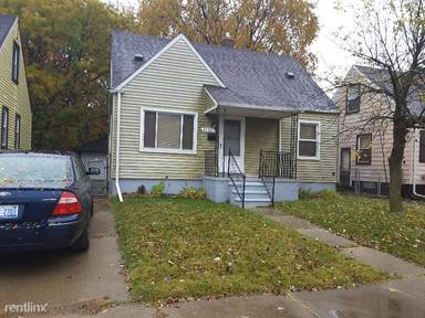 Main picture of 4123 Madison St
