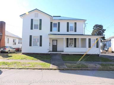 Main picture of 305 Montgomery St
