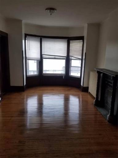 Main picture of 542 1st St