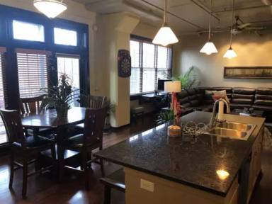 Main picture of 201 S Saint Francis Ave