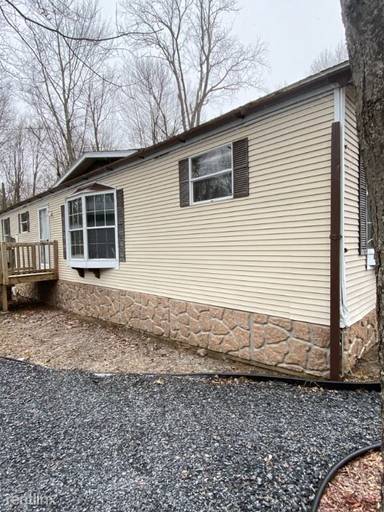 Main picture of 21 Peter Dr