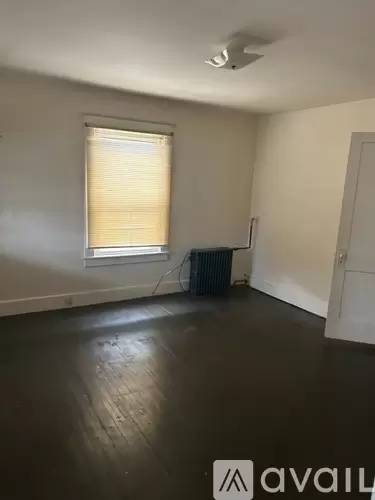 Main picture of 308 Grant Ave