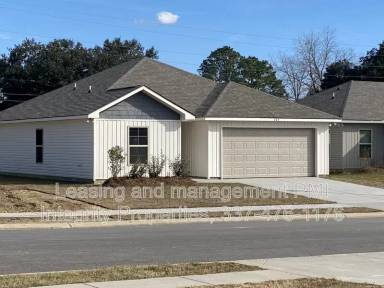 Main picture of 204 Armstrong Dr