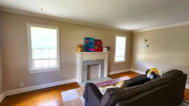 Main picture of 800 NW 46th St