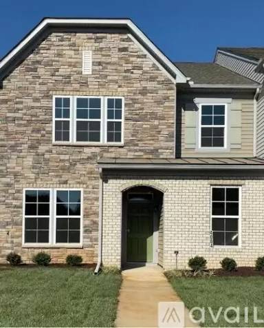 Main picture of 4004 Carrie Mill Xing