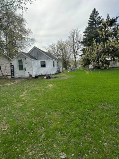 Main picture of 1213 Duluth Ave N