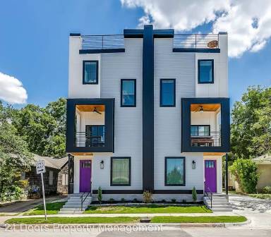 Main picture of 3133 McCart Ave