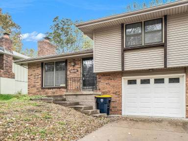 Main picture of 7423 NW 82nd St