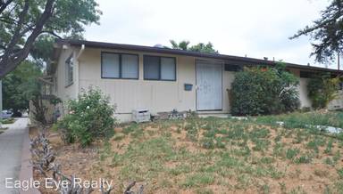 Main picture of 20230 Hamlin St