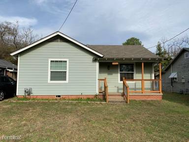 Main picture of 2525 W Van St