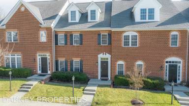 Main picture of 3405 Bartley Pond Pl