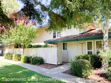 Main picture of 512 Roundtree Ct