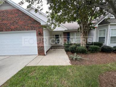 Main picture of 36 Mansfield Cir