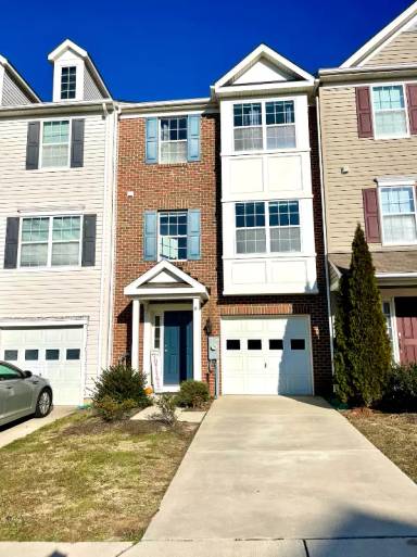 Main picture of 1330 Millar Rd