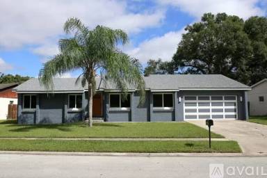 Main picture of 810 Sutter Loop