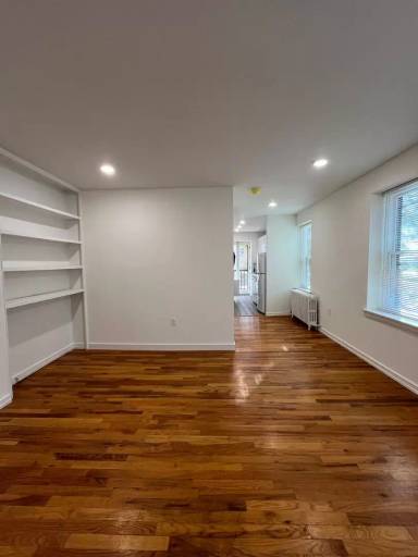 Main picture of 2148 Green St