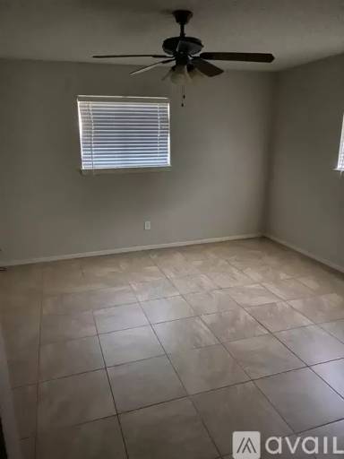 Main picture of 412 Briarway St