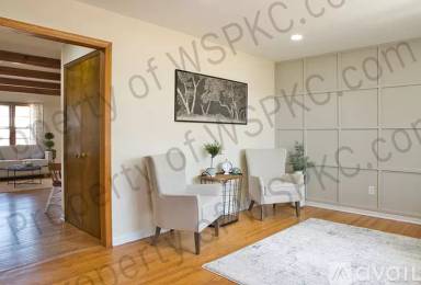 Main picture of 10902 W 60th St