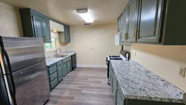 Main picture of 5955 Nicolaus Rd