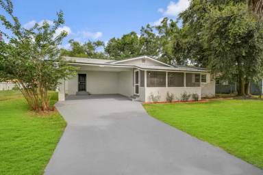 Main picture of 2218 Southwest Rd