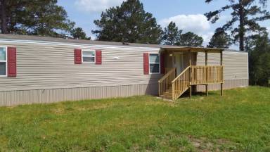 Main picture of 174 Tower Ln