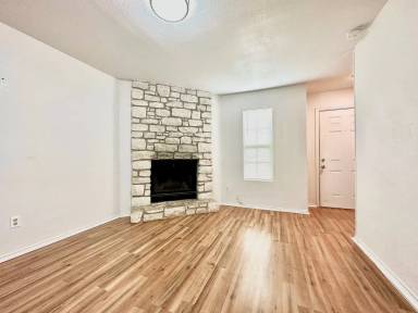 Main picture of 2902 Sweeney Ln