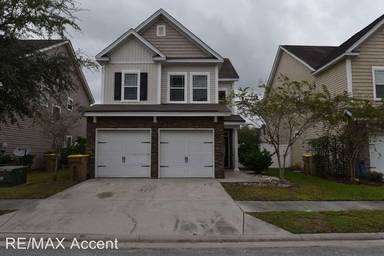 Main picture of 615 Summer Hill Way