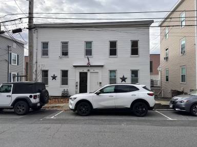 Main picture of 45 Crescent St