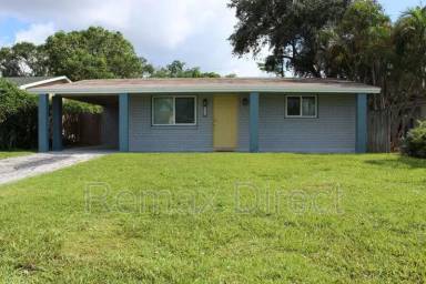 Main picture of 323 W Palm St