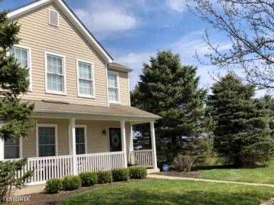 Main picture of 12 Bloomfield Hills Dr