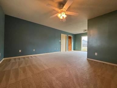 Main picture of 1211 Blue Creek Rd