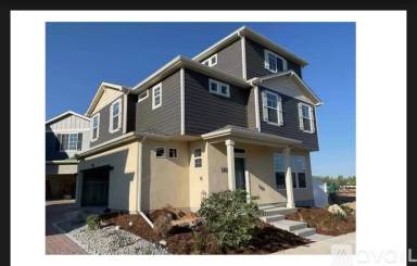 Main picture of 21850 E 38th Pl