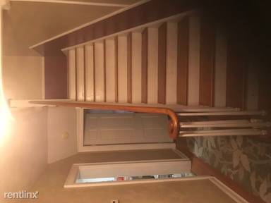 Main picture of 7025 Dover Ct