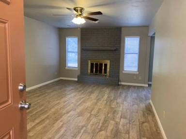 Main picture of 2865 N Sunny Ln