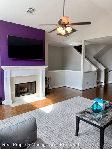 Main picture of 3622 Main Plaza Dr