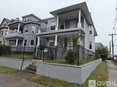 Main picture of 109 Rosa Parks Blvd