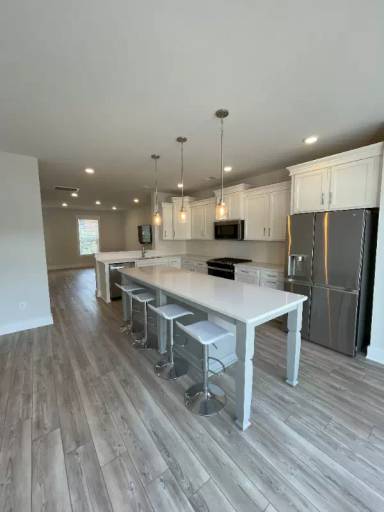 Main picture of 21 Millside Cir