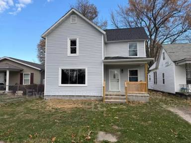 Main picture of 1513 E Edwards St