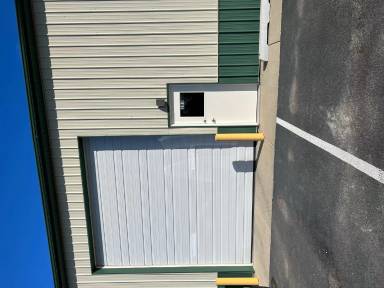 Main picture of 271-91 W Meadow