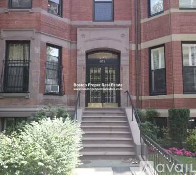 Main picture of 337 Beacon St
