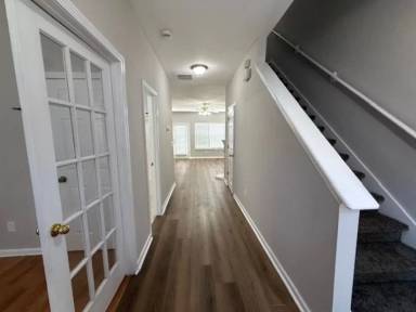 Main picture of 7043 Brookview Crk