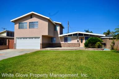 Main picture of 9601 Parade St