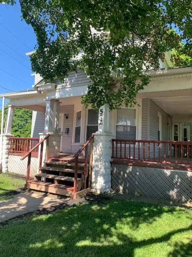 Main picture of 564 Bowman St